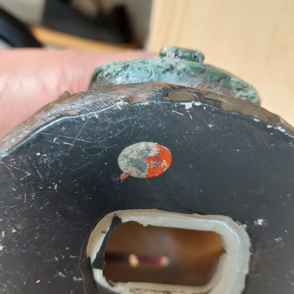 Vintage Ceramic Puppy in a Basket Bank - Picture 9 of 11